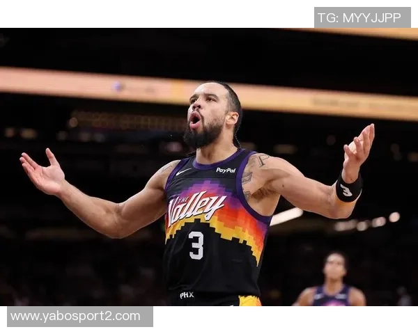 狄龙全能表现助力球队胜利15投8中三分5中9罚球全中砍下27分7篮板5助攻