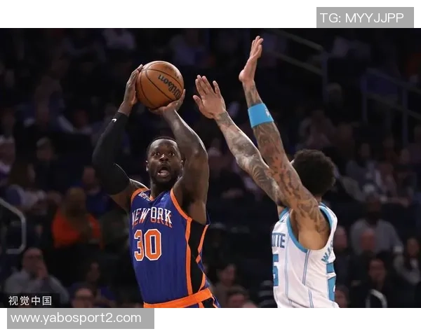 言多必失克拉克斯顿曾言未输尼克斯三年后战绩惨淡0胜9负